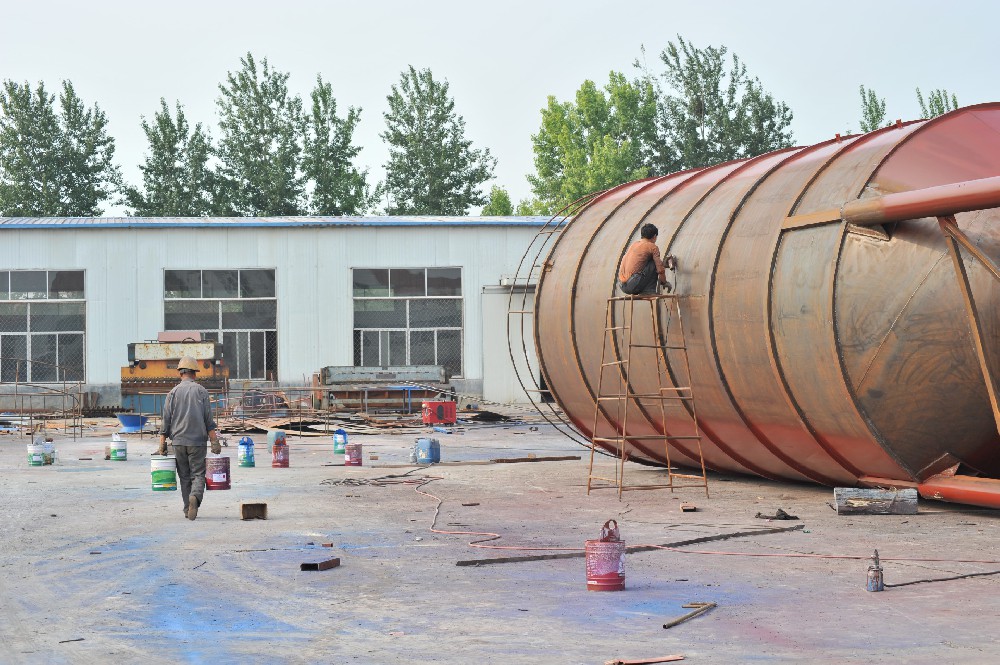 適合機械設(shè)備使用的防銹保護：防銹漆的選擇與應(yīng)用