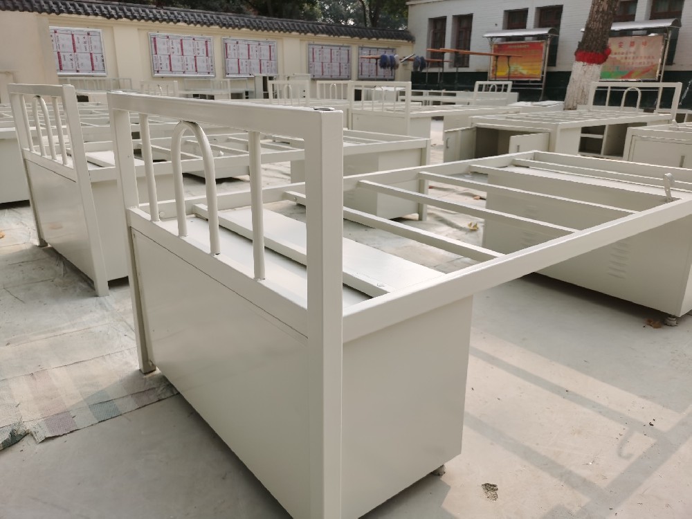 耐寒醇酸清漆：寒冷地區的理想涂料選擇