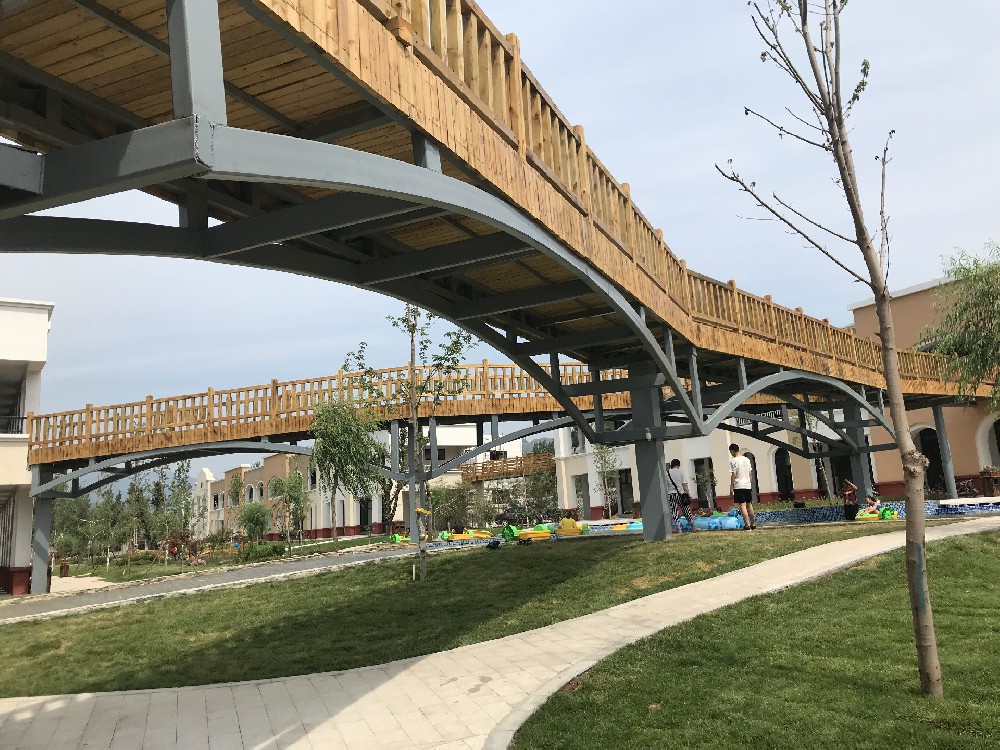 適合維護刷新的醇酸面漆：晨虹調和、磁漆、外磁漆，舊物翻新的得力助手