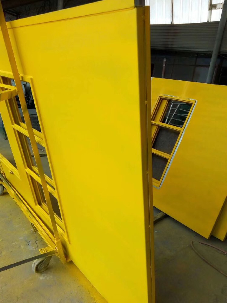 鋁合金門(mén)窗維護(hù)新篇章：晨虹醇酸磁漆守護(hù)家居美觀