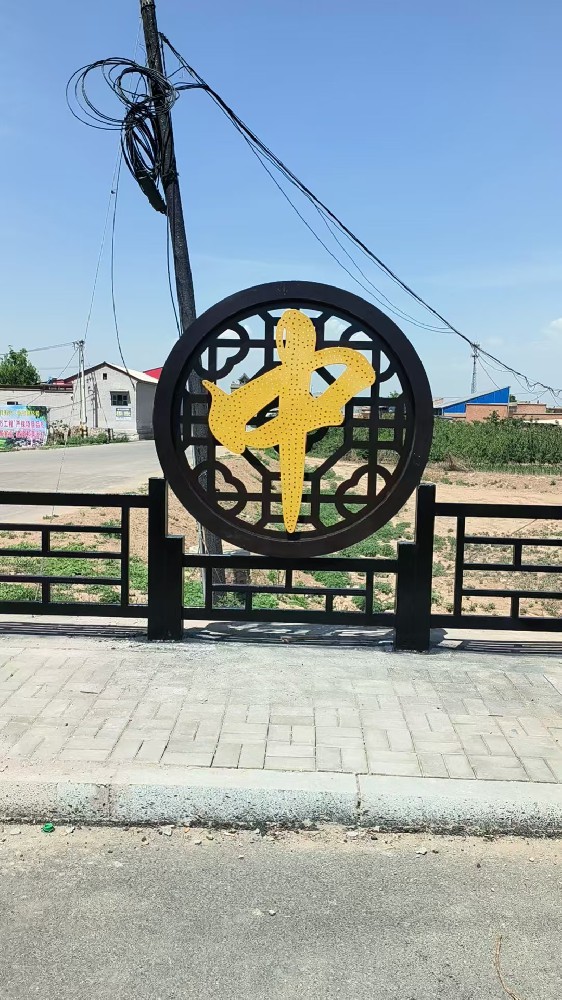 城市之美，晨虹守護：打造持久亮麗的城市景觀