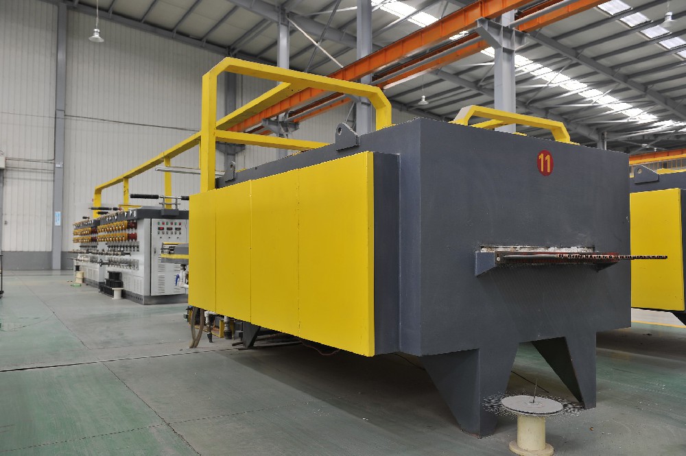 電力設(shè)備換新裝，晨虹醇酸改裝汽車漆展現(xiàn)卓越維護力