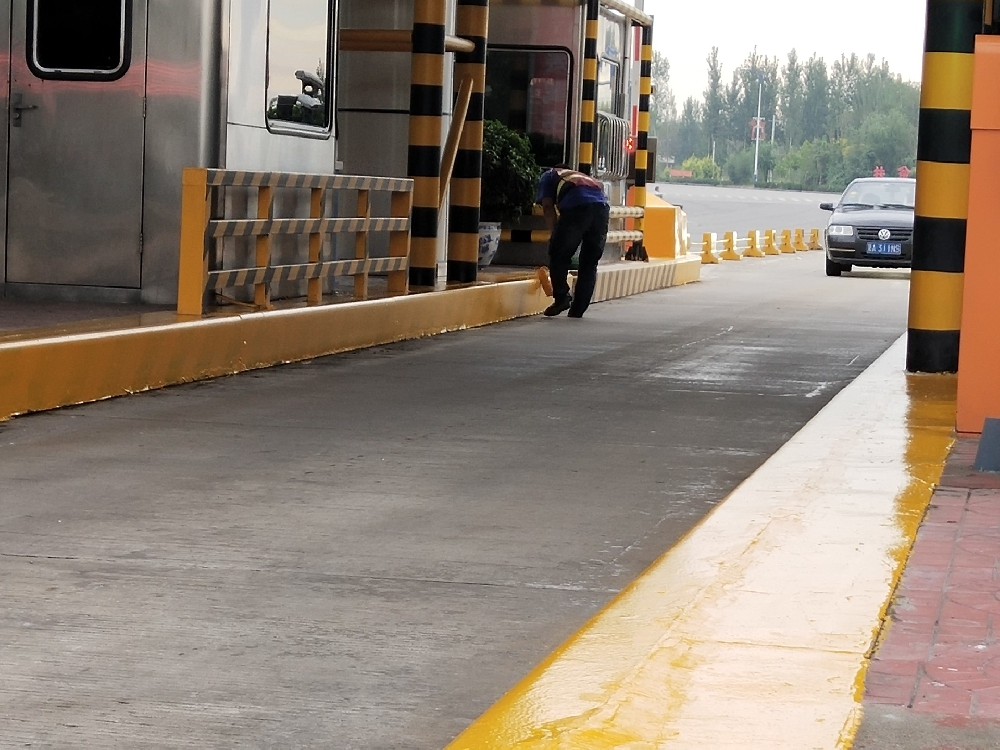 高速公路護欄的守護神：晨虹醇酸底漆，刷新安全與美觀并重